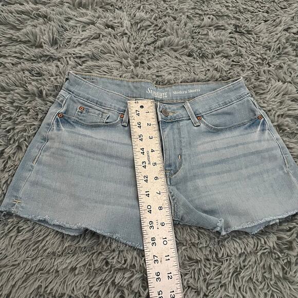 Levi’s Signature Modern Shorts Blue Jeans Denim Shorts Women’s 2 26 Cut-Offs - Picture 7 of 7